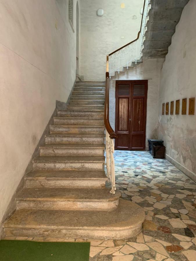 Appartement Central Cathedral Penthouse à Trapani Extérieur photo